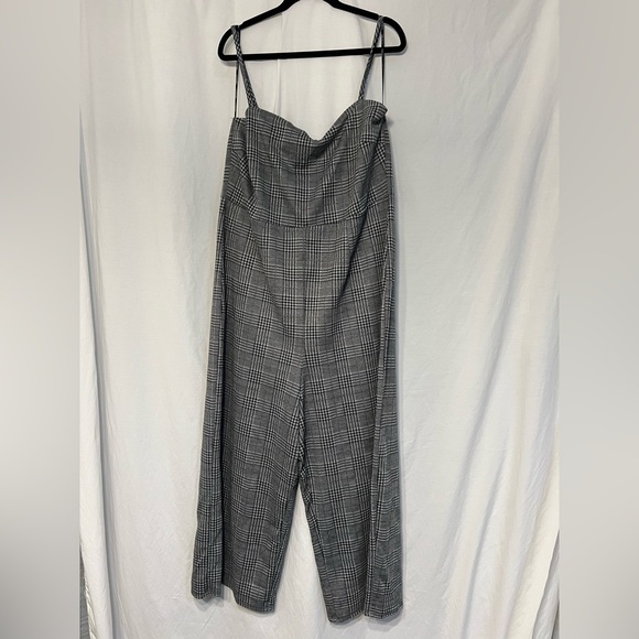 Forever 21 Black and White Plaid Jumpsuit Adjustable Straps - Picture 2 of 5